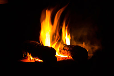 poster-print-the-fireplace