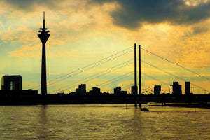 canvas-print-skyline-in-the-evening-light