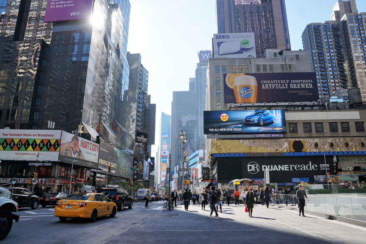 framedposter-print-shopping-in-new-york