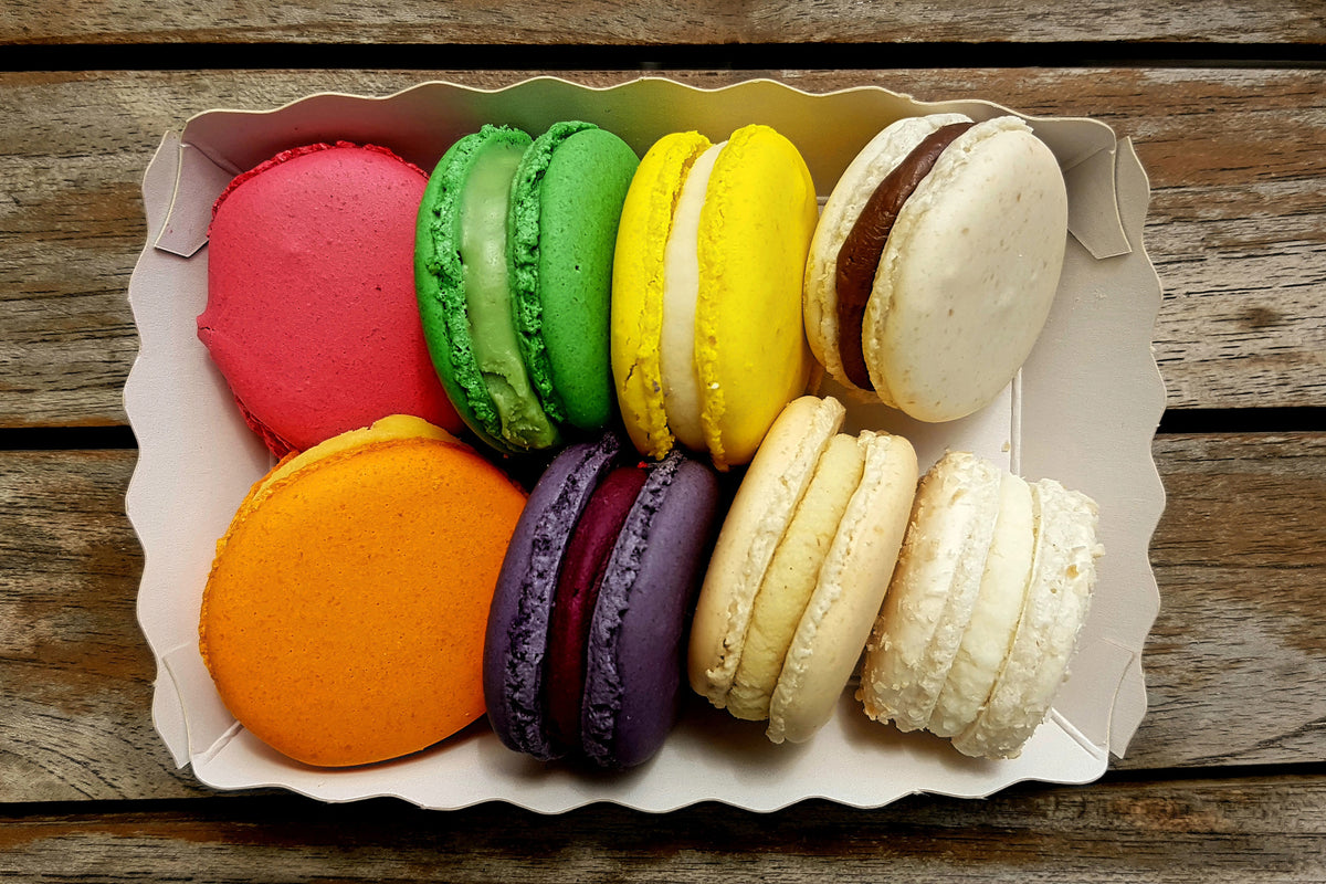3-piece-canvas-print-selection-macaroons