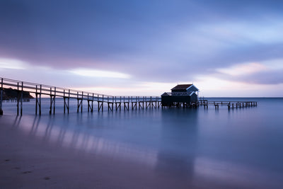 poster-print-a-house-on-the-water