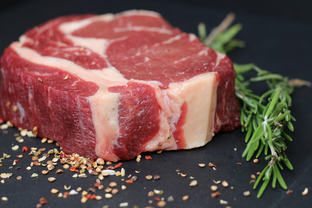 3-piece-aluminium-print-fresh-meat