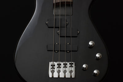 poster-print-guitar-in-black