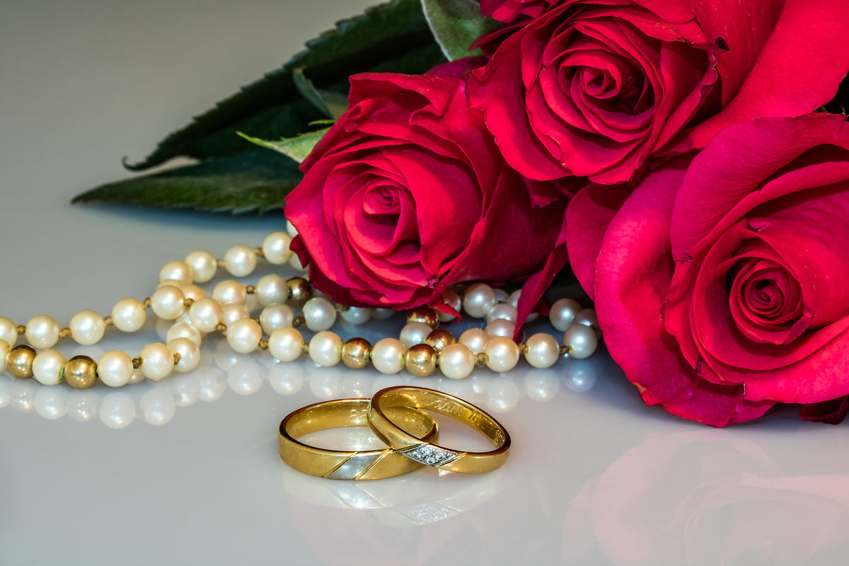 framedcanvas-print-the-rings-of-love