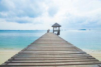 poster-print-ocean-footbridge