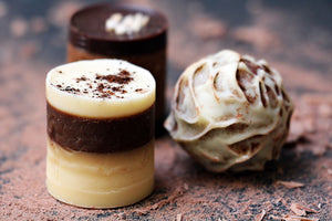 3-piece-aluminium-print-xl-chocolates