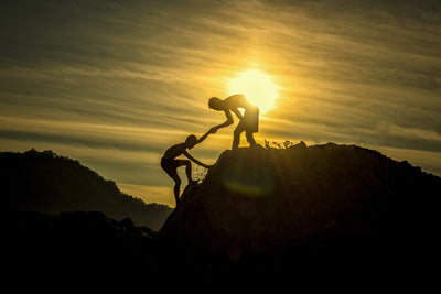 poster-print-climbing-in-the-mountains