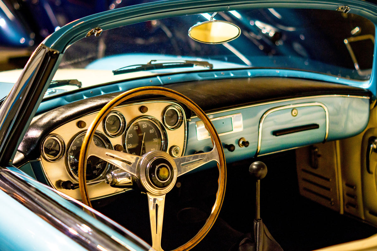 3-piece-acrylic-print-oldtimer-interior