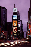 aluminium-print-at-night-in-times-square