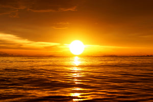 acrylic-print-glowing-sunset-on-the-water
