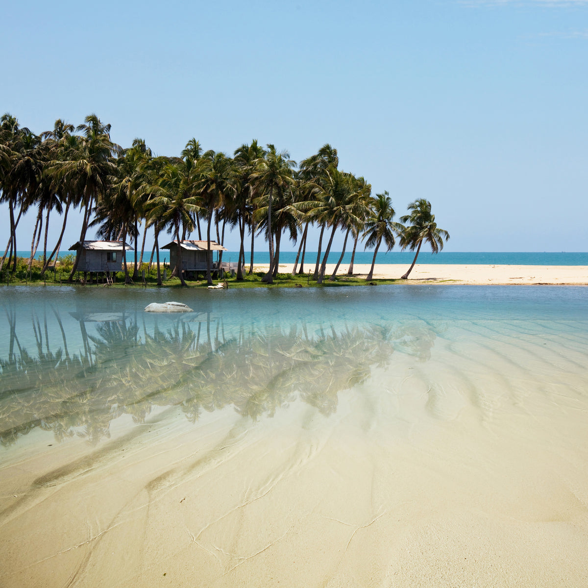 poster-print-the-sea-and-the-island