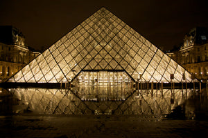 modern-3-piece-canvas-print-at-night-at-the-louvre