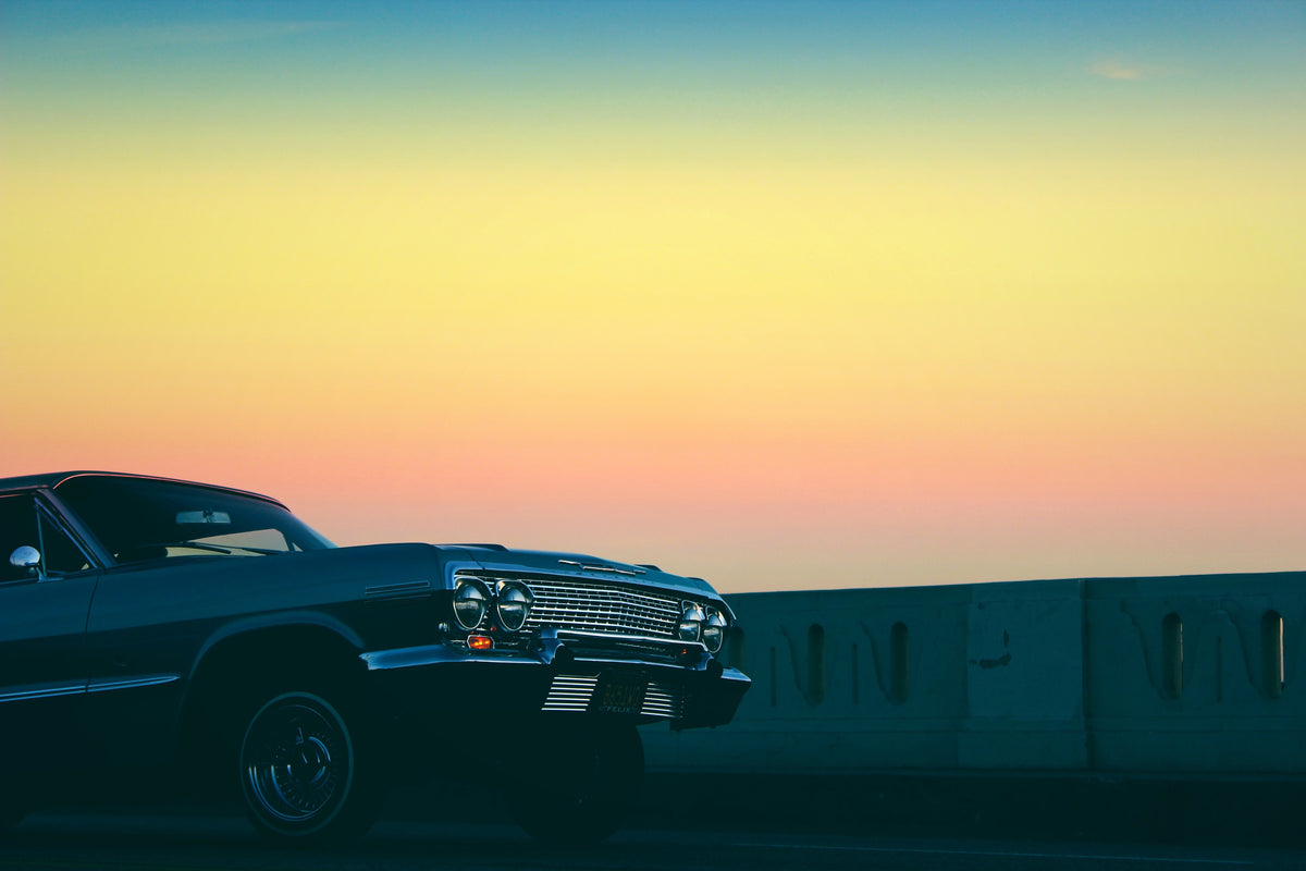 3-piece-canvas-print-vintage-car-in-the-evening-light