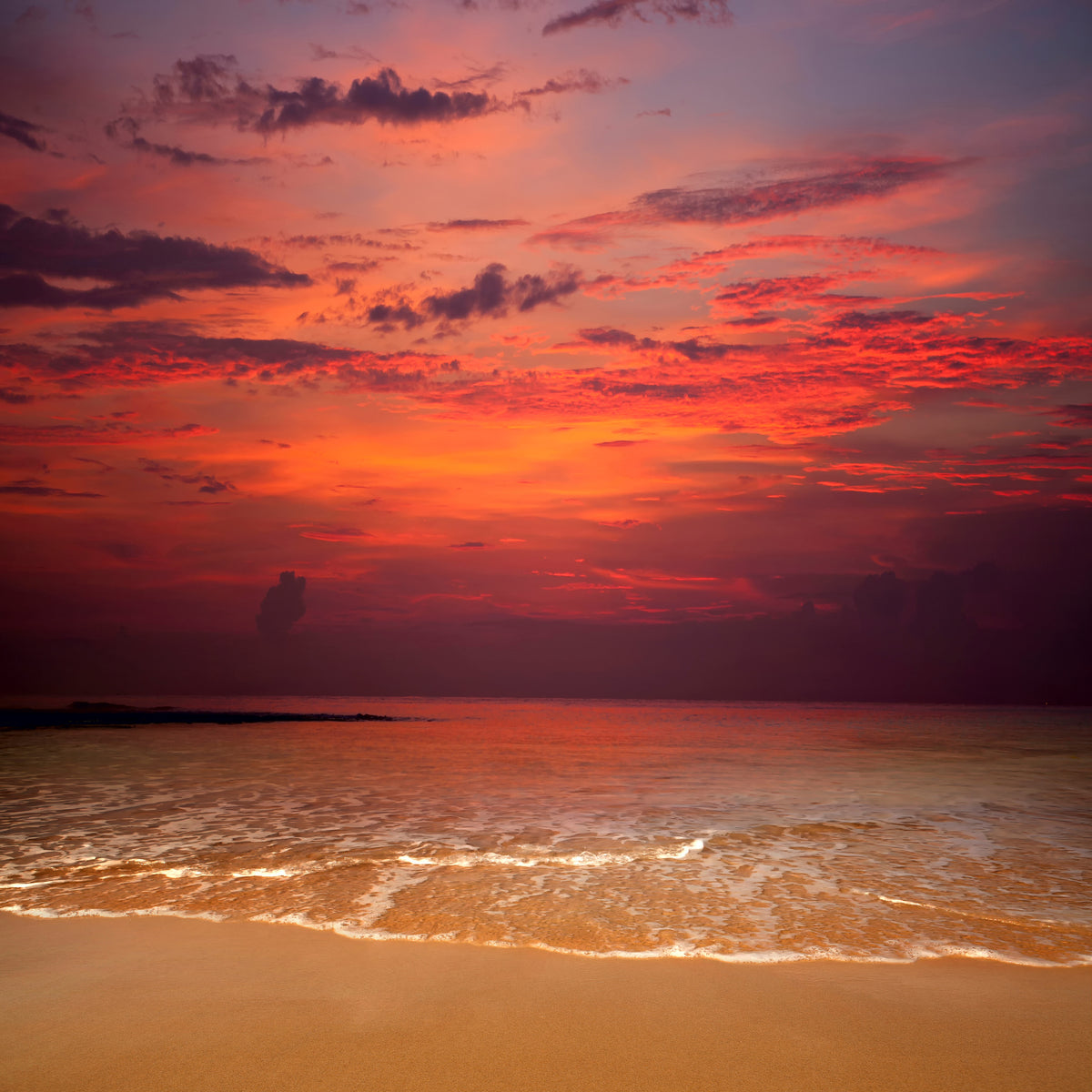 canvas-print-line-on-the-sand