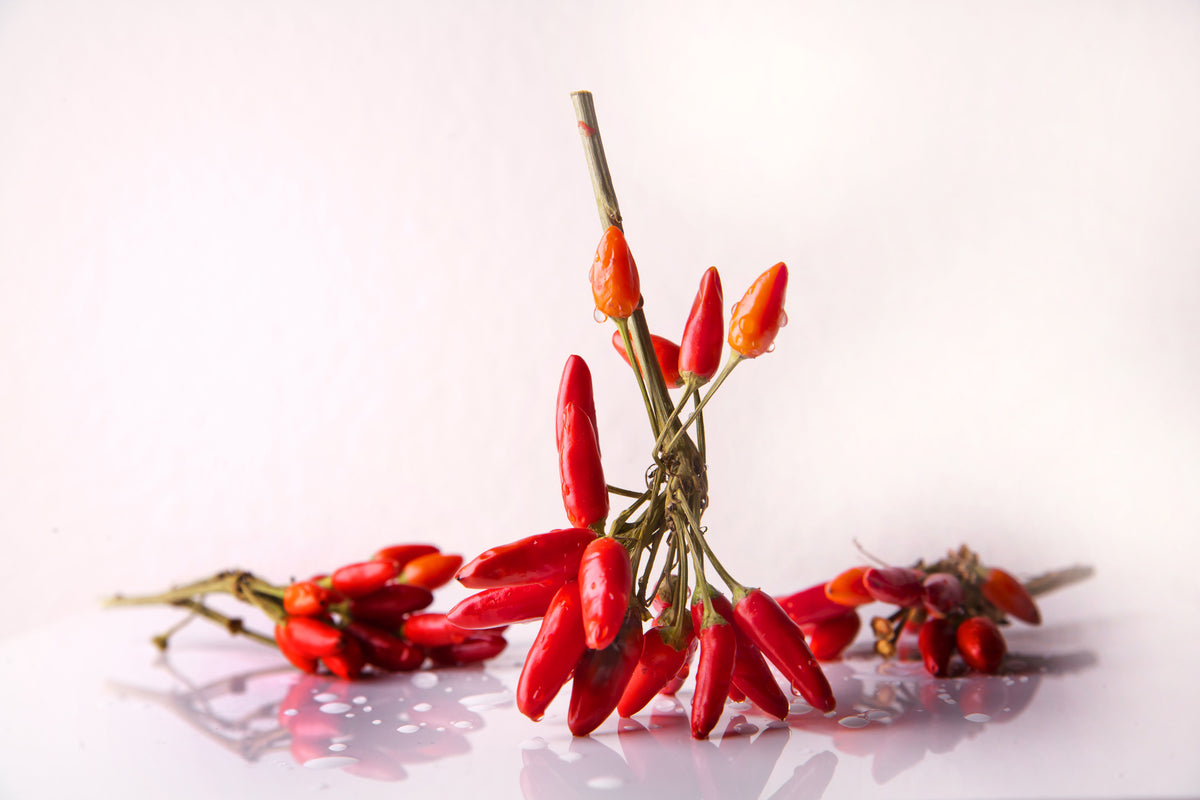 3-piece-aluminium-print-a-bouquet-of-chili