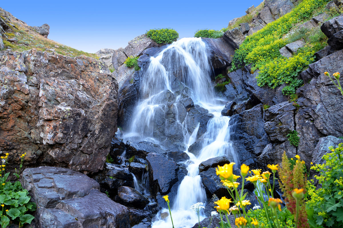 3-piece-aluminium-print-moving-waterfall