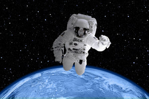 framedposter-print-in-the-spacesuit