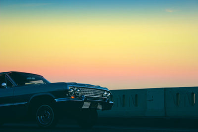 poster-print-vintage-car-in-the-evening-light