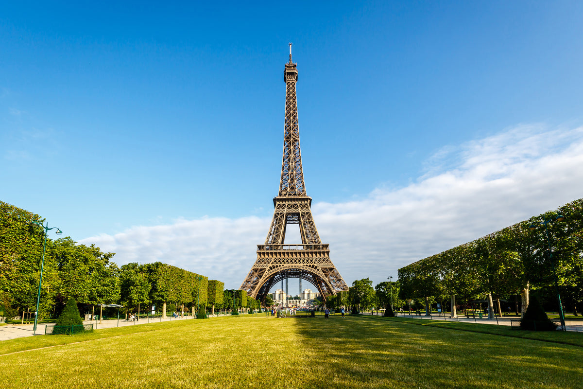 acrylic-print-the-eiffel-tower-in-paris