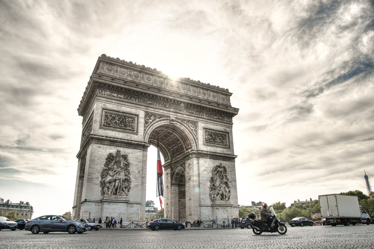 framedcanvas-print-arc-de-triomphe