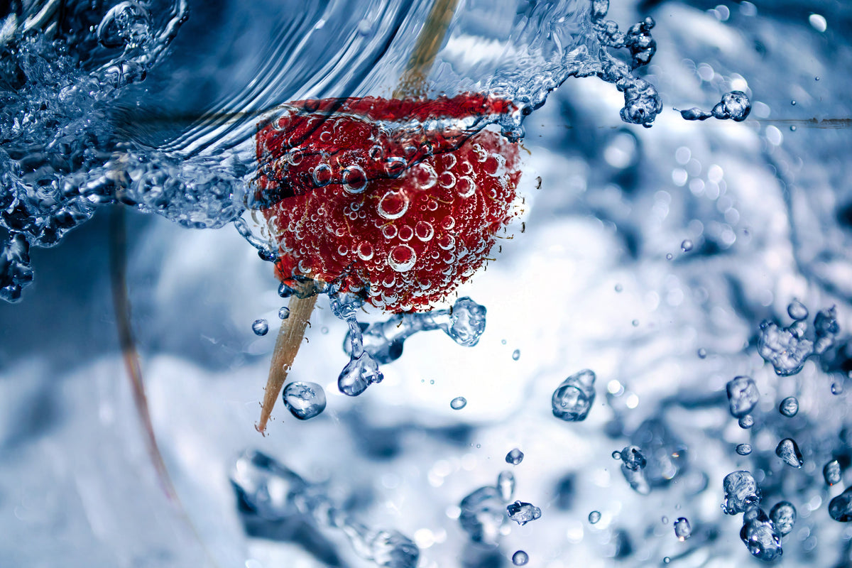 framedcanvas-print-raspberry-in-the-water