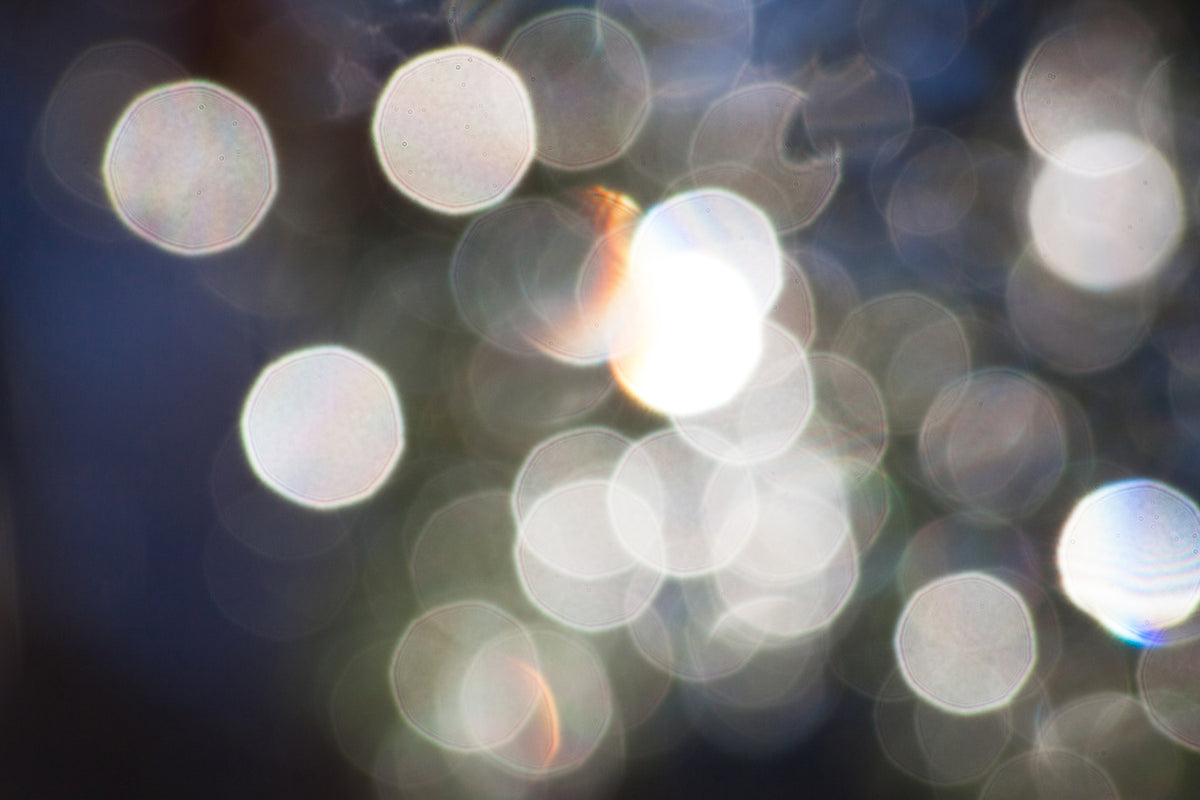 3-piece-canvas-print-abstract-light-dots