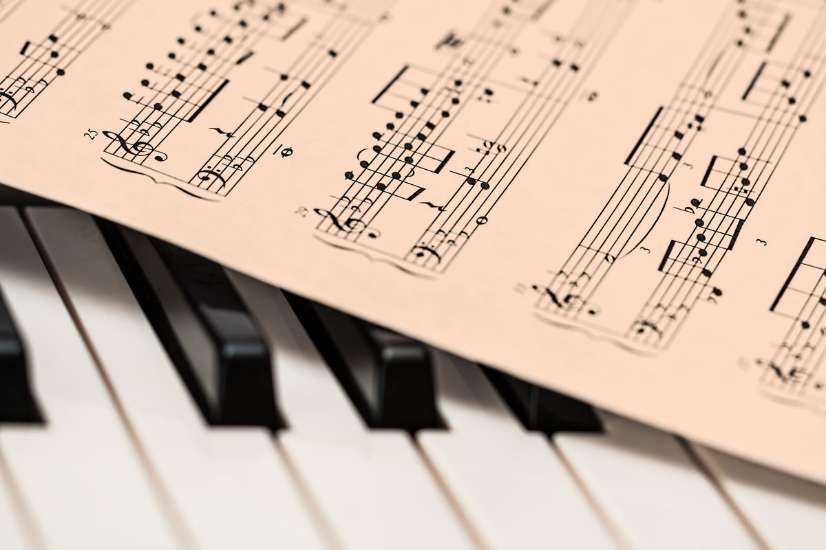 framedcanvas-print-piano-notes