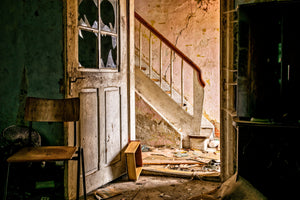 modern-3-piece-acrylic-print-crumbled-stairs