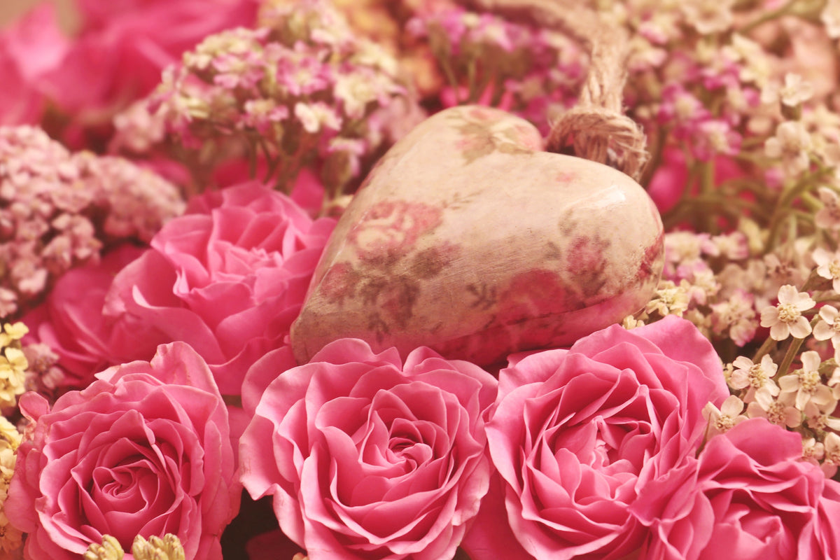 3-piece-aluminium-print-romantic-roses-with-heart