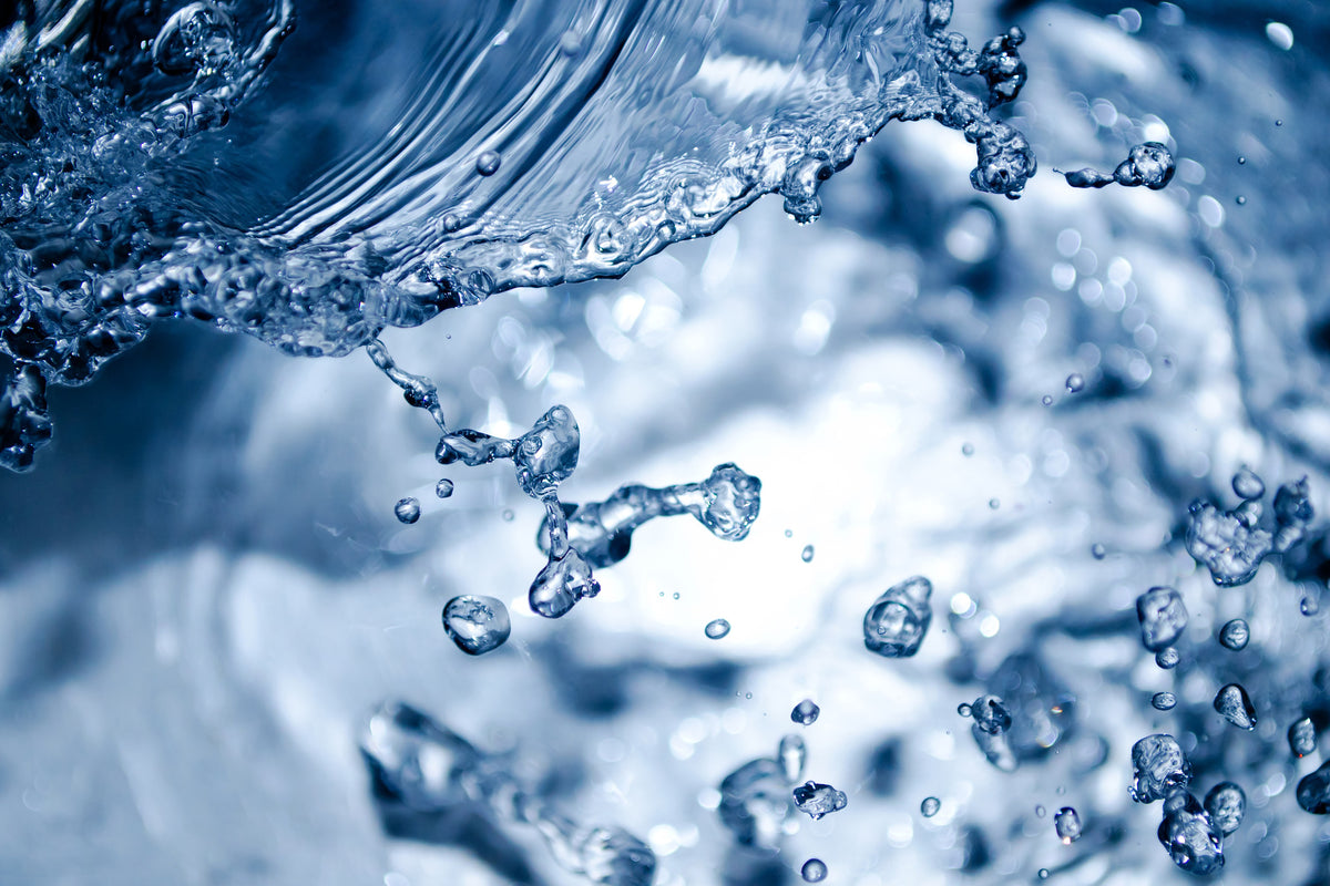modern-3-piece-aluminium-print-moving-water