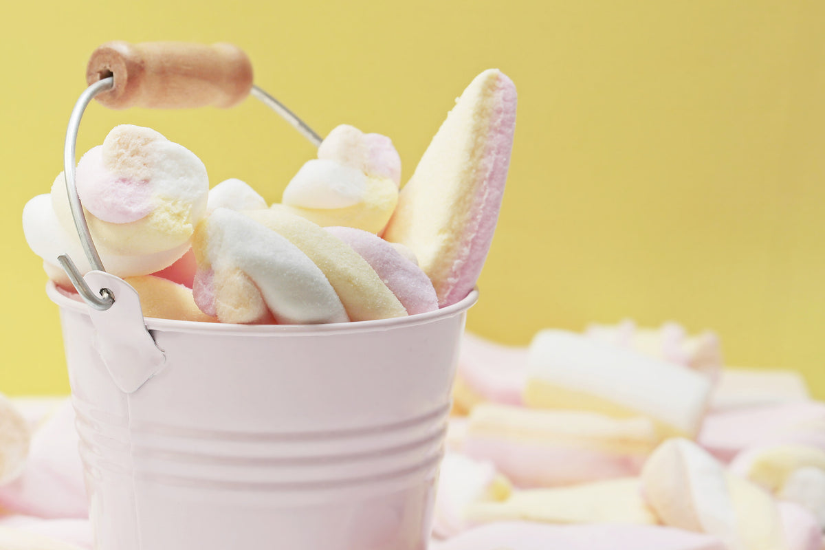 3-piece-canvas-print-marshmallow-in-the-bucket
